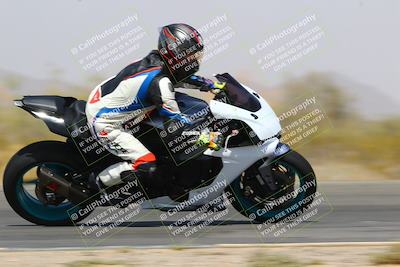 media/Mar-28-2022-Superbike Trackdays (Mon) [[b8603d0f67]]/Open Track Time/Turn 3 Inside/